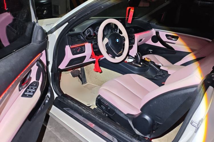 Used BMW 4 Series 2014 428i Convertible Luxury Design Package