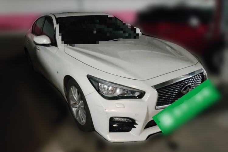 Used Infiniti Q50 2014 3.7L Comfort Edition Front Right 45 Deg