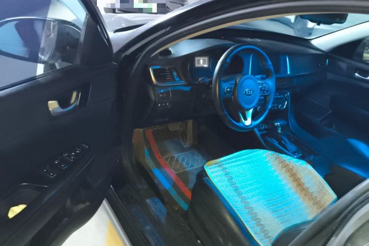 Used Kia K5 New Energy 2018 2.0L Smart Enjoyment Version Driver Seat