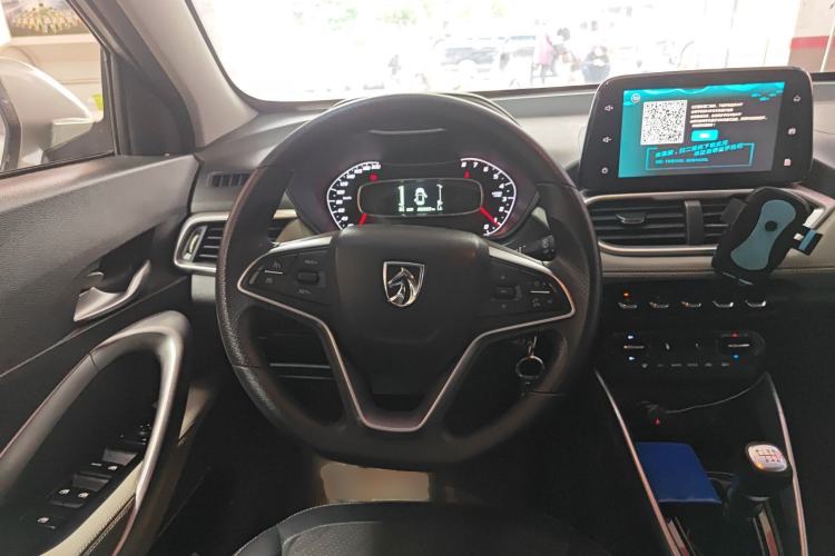 Used Baojun 510 2017 1.5L Manual Fashion Model