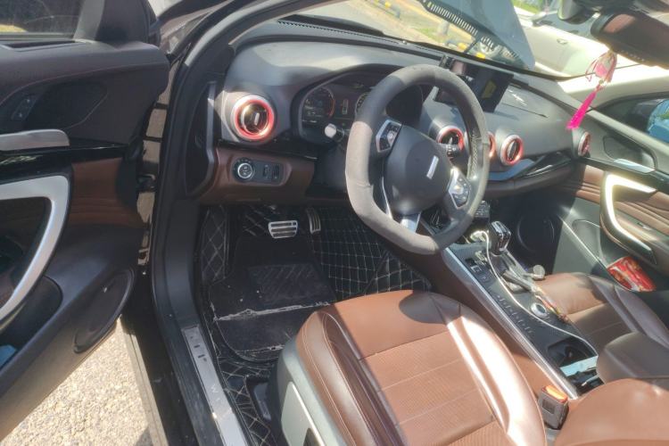 Used Wey VV7 2017 2.0T Flagship Model