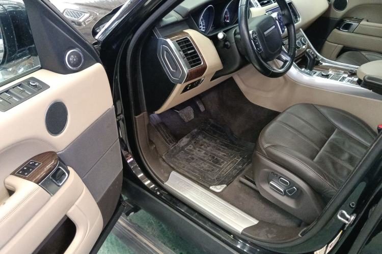 Used Land Rover Range Rover Sport 2014 3.0 SC V6 HSE
