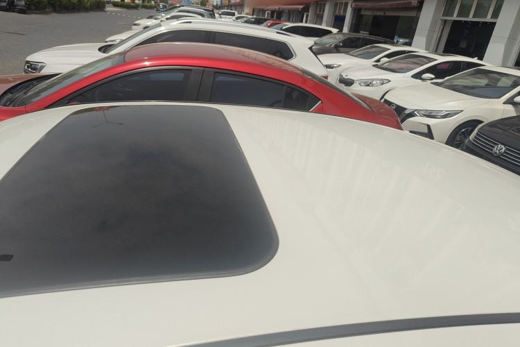 Used Infiniti Q50L 2018 2.0T Enjoyment Edition China V standard