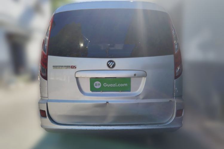 Used Foton Scenic G5 2019 2.0L New Express 6-Seater 1TZ
