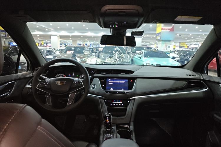 Used Cadillac XT5 2021 2.0T Two-Wheel Drive Luxury Version
