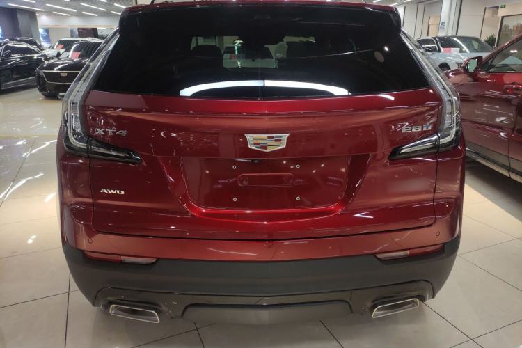 Used Cadillac XT4 2022 28T Four-Wheel Drive Platinum Edition