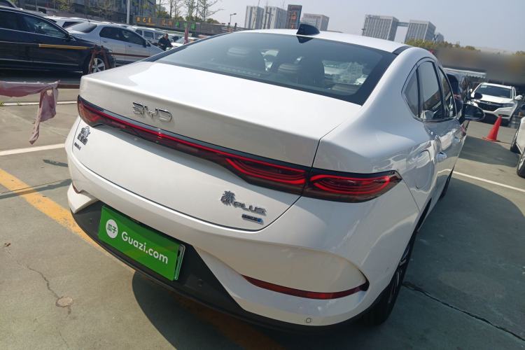 Used BYD Qin PLUS 2025 DM-i Smart Drive 120KM Superior Model
