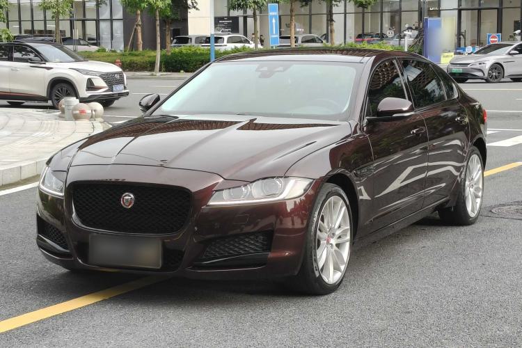 Used Jaguar XFL 2020 XFL 2.0T P200 Two-Wheel-Drive Rally Flag Edition