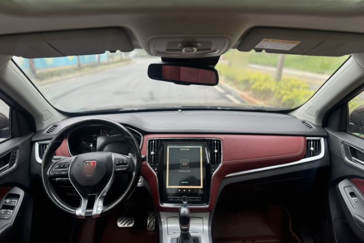 Used Roewe RX5 2016 30T Four-Wheel Drive Automatic Internet Smart Luxury Edition
