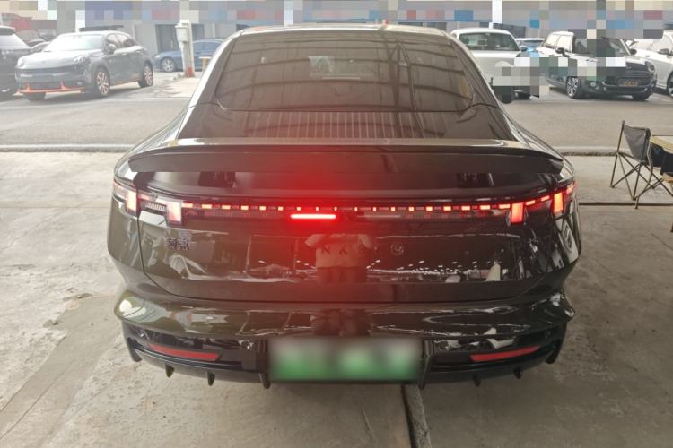 Used Lynk & Co Lynk & Co 10 EM-P 2025 Model 240 All-Wheel Drive Ultra—Sport Edition