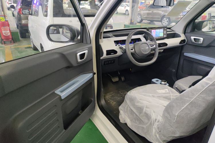 Used Geely Galaxy Panda 2025 210 km – Yuanqi Bear