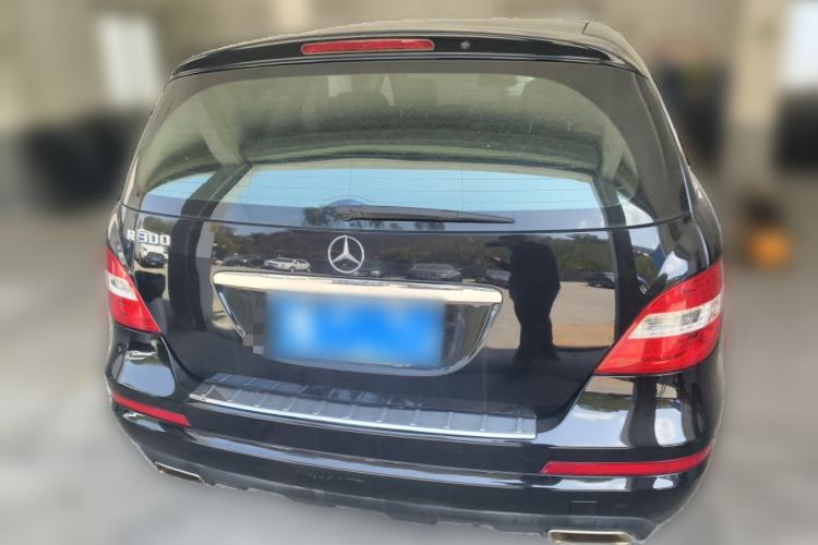 Used Mercedes-Benz R-Class 2011 R 300 L Business Model Rear