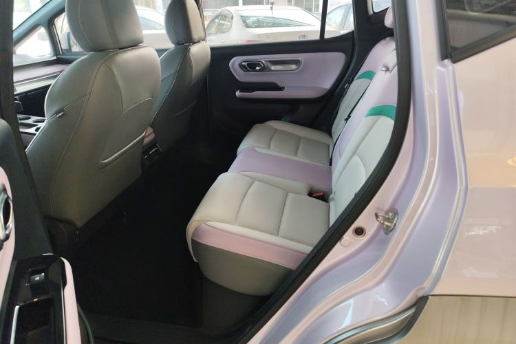 Used AION Y 2023 Plus 510 Tech Edition