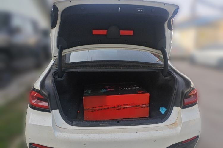 Used BMW 5 Series 2021 Restyled 530Li Luxury Edition M Sport Package Trunk