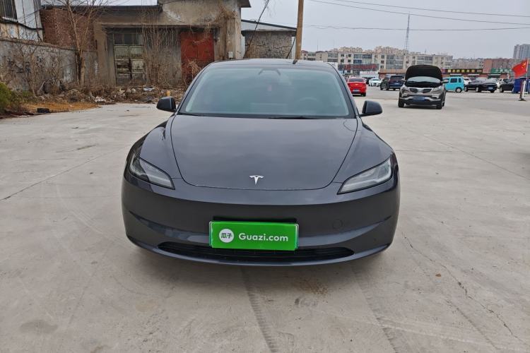 Used Tesla Model 3 2023 Rear-Wheel-Drive Version
