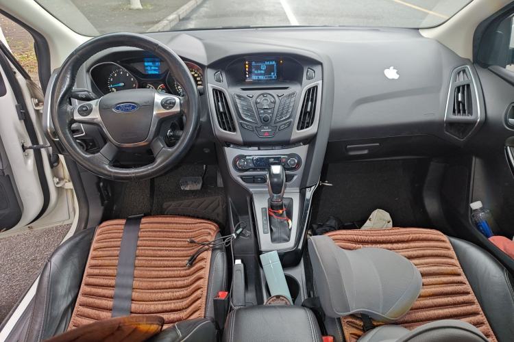 Used Ford Focus 2012 Sedan 1.6L Automatic Fashion Edition