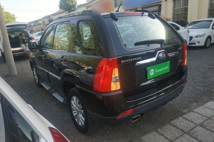 Used Kia Sportage 2013 2.0L Manual Two-Wheel Drive GL Trim