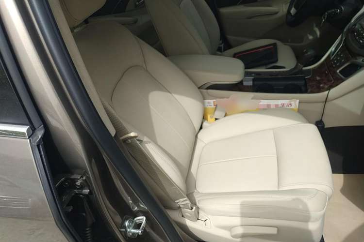 Used Buick LaCrosse 2013 2.4L SIDI Leading Comfort Version