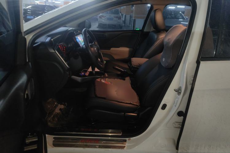 Used Honda Greiz 2016 1.5L CVT Classic Edition Left Front Seat