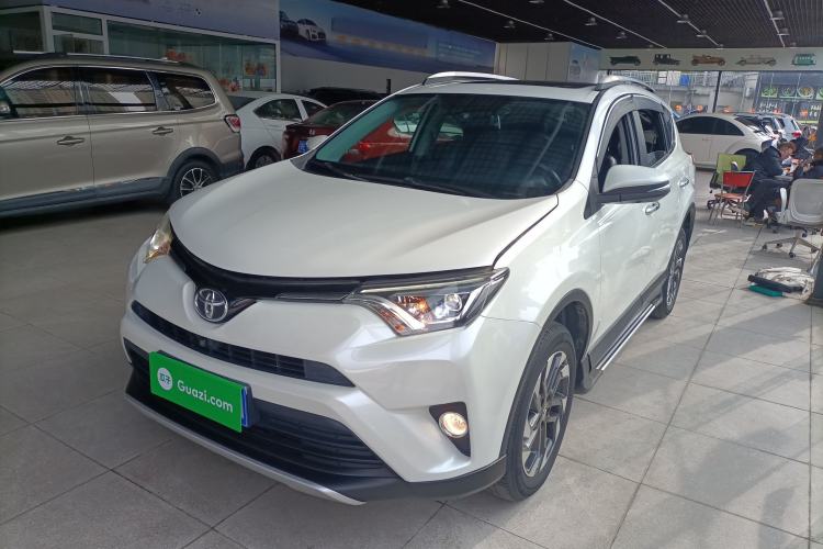 Used Toyota RAV4 2016 2.5L Automatic 4x4 Elite Edition