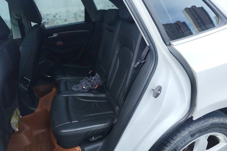 Used Audi Q5 2015 40 TFSI Comfort Model