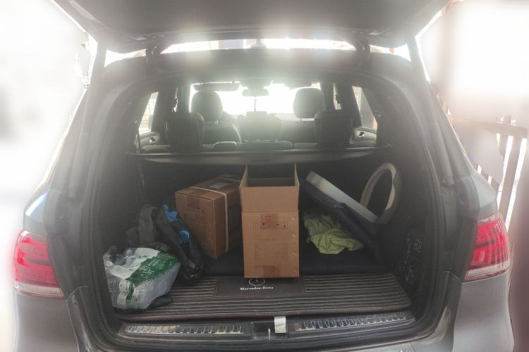 Used Mercedes-Benz GLE 2017 GLE 320 4MATIC Dynamic Model Trunk