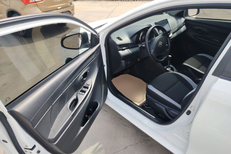 Used Toyota YARiS L Zhi Xuan 2020 1.5L CVT Leading Edition Driver Seat