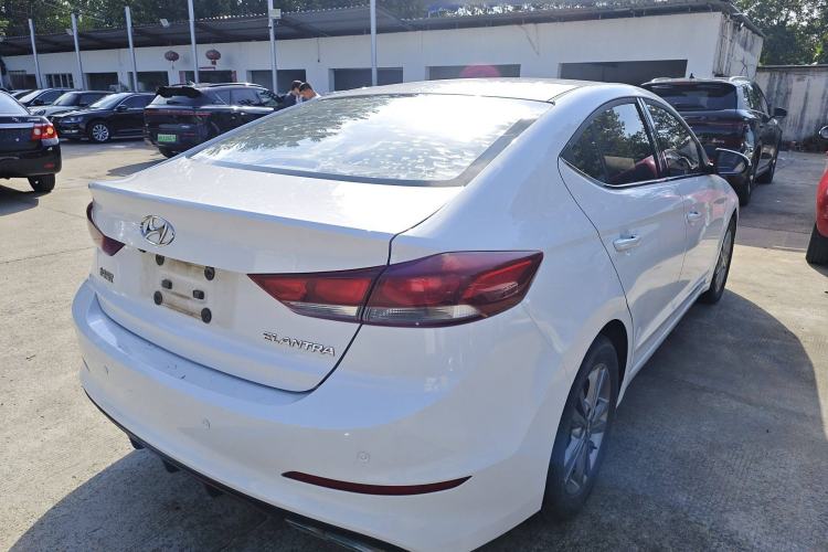 Used Hyundai Elantra (6th Generation / Lingdong) 2016 1.6L Manual ZhiXuan·Youth Edition
