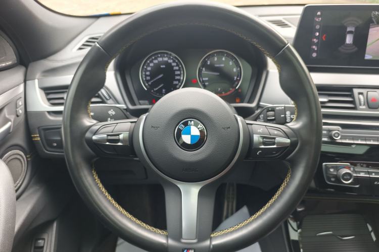 Used BMW X2 2023 sDrive 25i Shining Edition Steering Wheel
