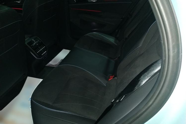 Used Volkswagen Passat 2025 Pro 380TSI Starry Dragon Luxury Edition