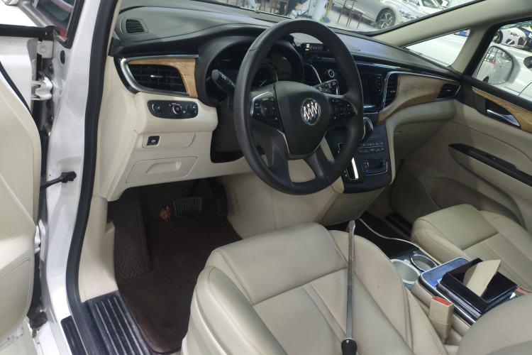 Used Buick GL8 2017 ES 28T Comfort Model China V Standard
