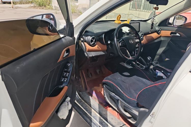 Used BAIC Senova X35 2016 1.5L Manual Luxury Edition
