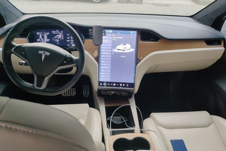 Used Tesla Model X 2019 Performance High-Performance Edition Center Console