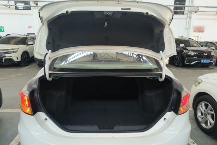 Used Chery Arrizo 3 2015 1.5L Manual High-End Version