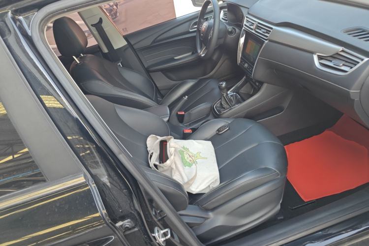 Used Roewe i5 2019 1.5L Manual 4G Connect Leehao Flagship Edition