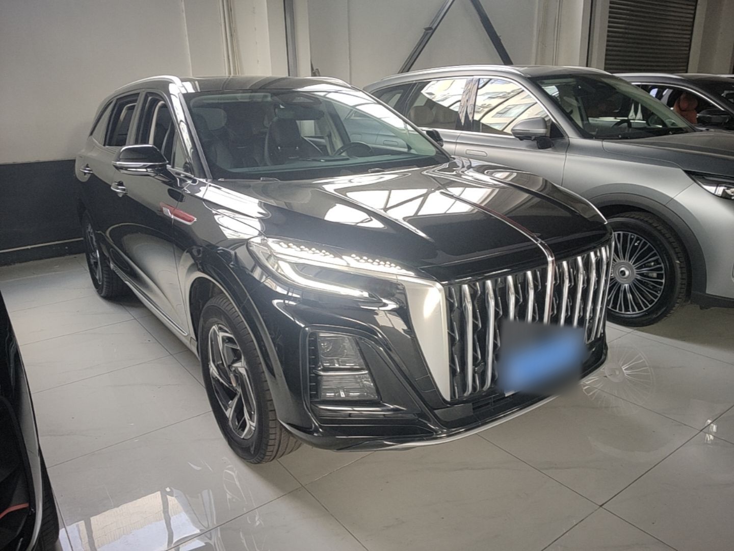 Hongqi HS3 2023 1.5T Two-Wheel Drive Shanwei Edition — снимка 3
