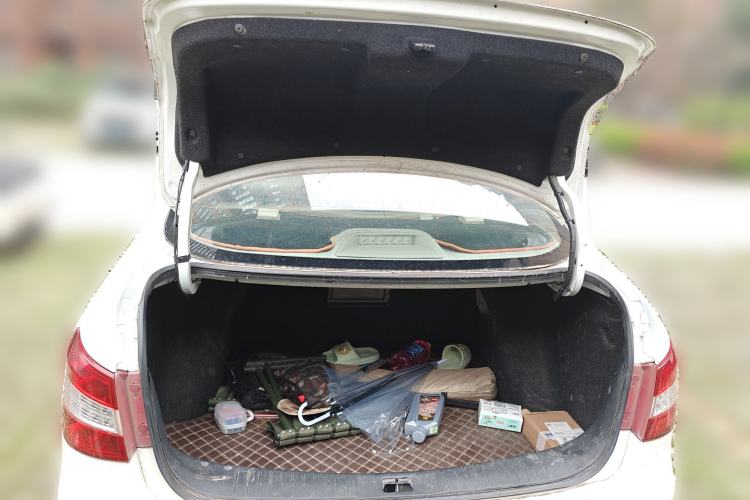 Used Dongfeng Aeolus A60 2012 2.0L CVT Tech Edition
