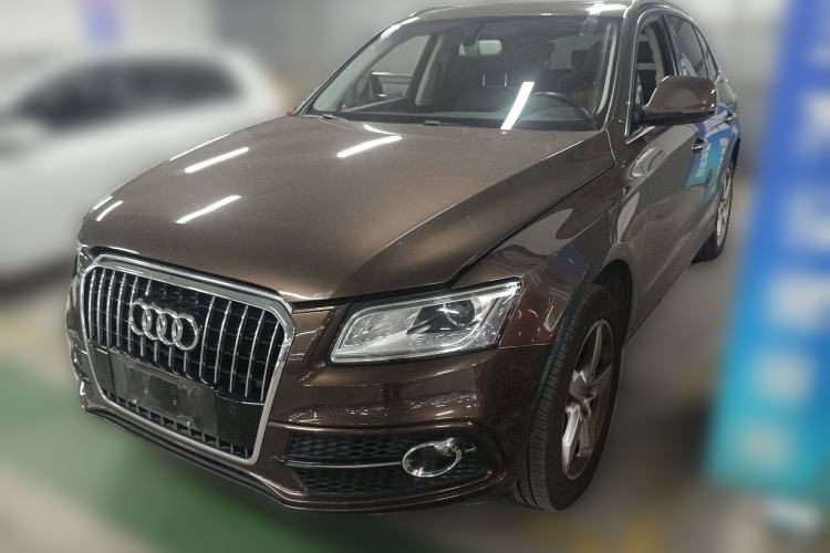 Used Audi Q5 2017 Plus 40 TFSI Ambition Model