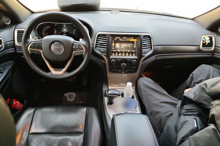 Used Jeep Grand Cherokee (Import) 2014 3.0L Comfort Navigation Edition
