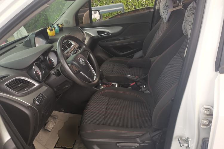 Used Buick Encore 2015 1.4T Automatic Two-Wheel Drive Urban Elite Version