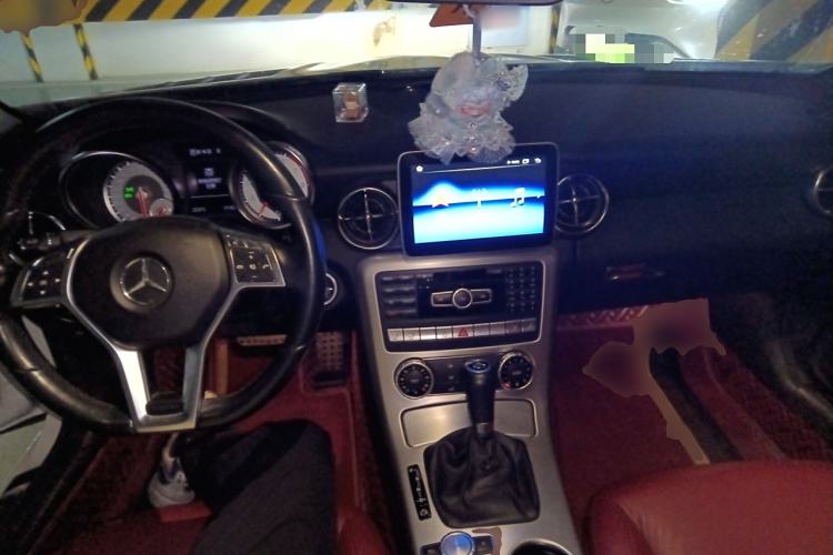 Used Mercedes-Benz SLK-Class 2011 SLK 200 Fashion Model
