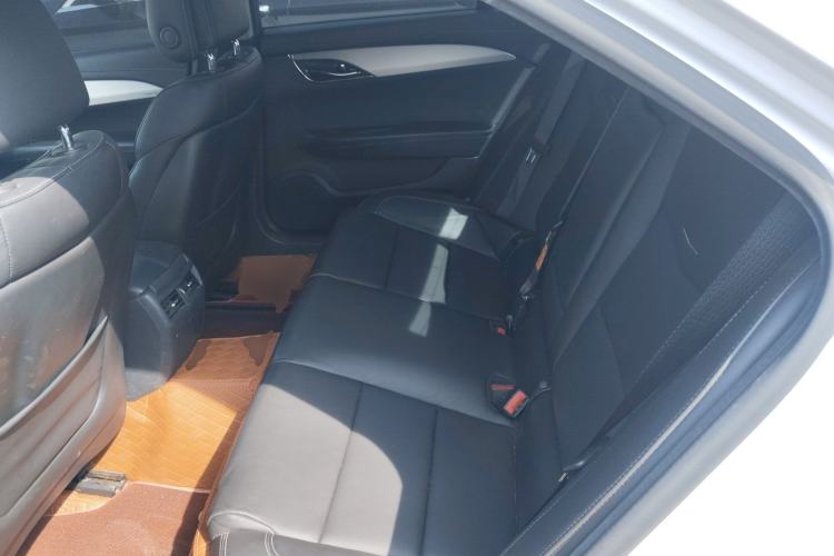 Used Cadillac ATS-L 2017 28T Fashion Edition
