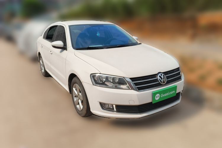 Used Volkswagen Lavida 2013 Revised Classic 1.6L Automatic Fashion Edition