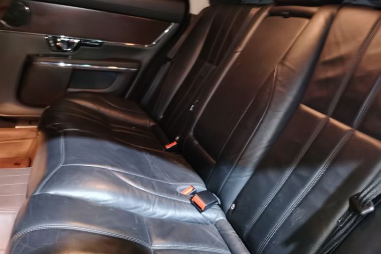 Used Jaguar XJ 2016 XJL 2.0T Two-Wheel-Drive Elegant Business Edition