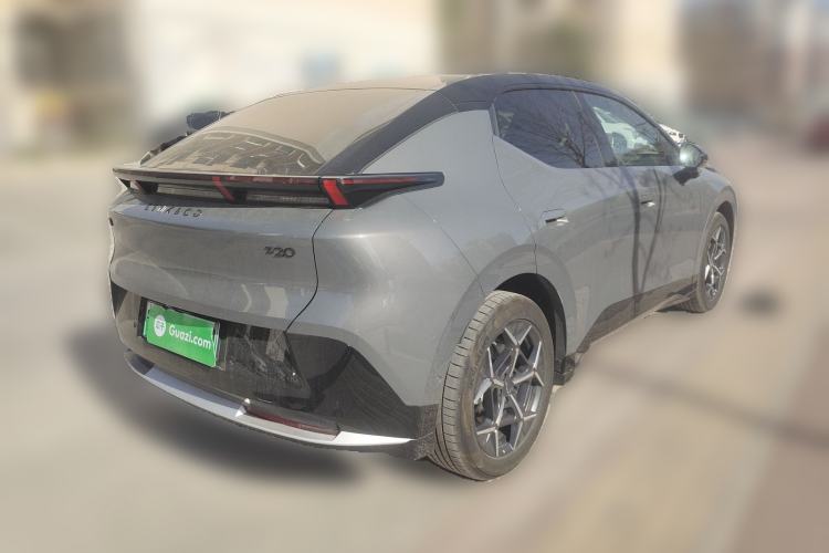 Used Lynk & Co Z20 2025 530 km Range Rear-Wheel Drive Pro Rear Right 45 Deg