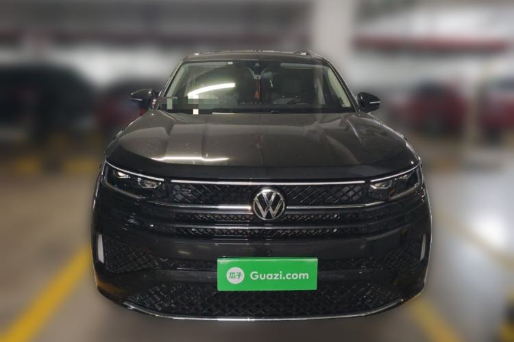 Used Volkswagen Tavendor 2024 380TSI All-Wheel-Drive R-Line Journey Shared Enjoyment Model
