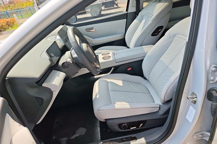 Used Baojun Enjoy 2025 Plug-in Hybrid 140km Luxury Edition Left Front Seat