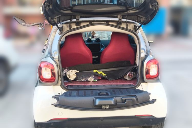 Used smart fortwo 2015 1.0L 52 kW Hardtop Passion Edition
