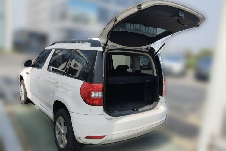 Used Skoda Yeti 2017 TSI280 DSG Advanced Edition Trunk