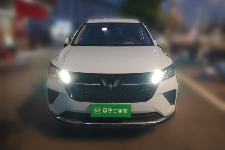 Used Wuling Asta 2022 2.0L DHT Electric Power Version Front